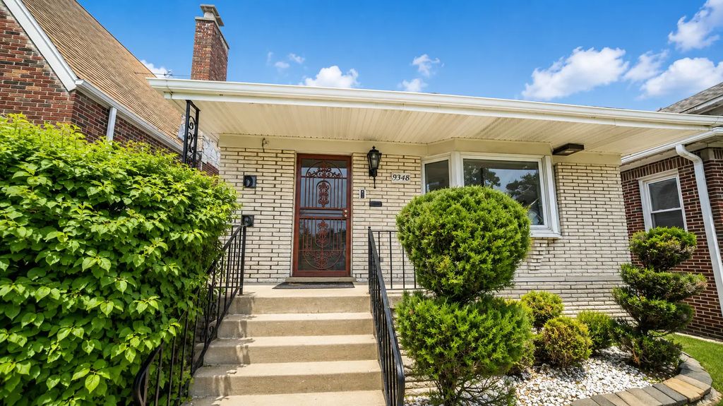 9348 S Michigan Avenue, Chicago, 60619