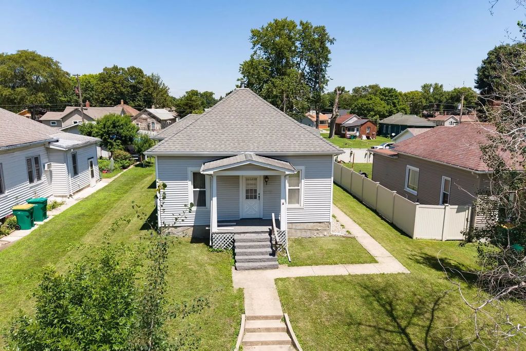 308 W Lincoln Avenue, Streator