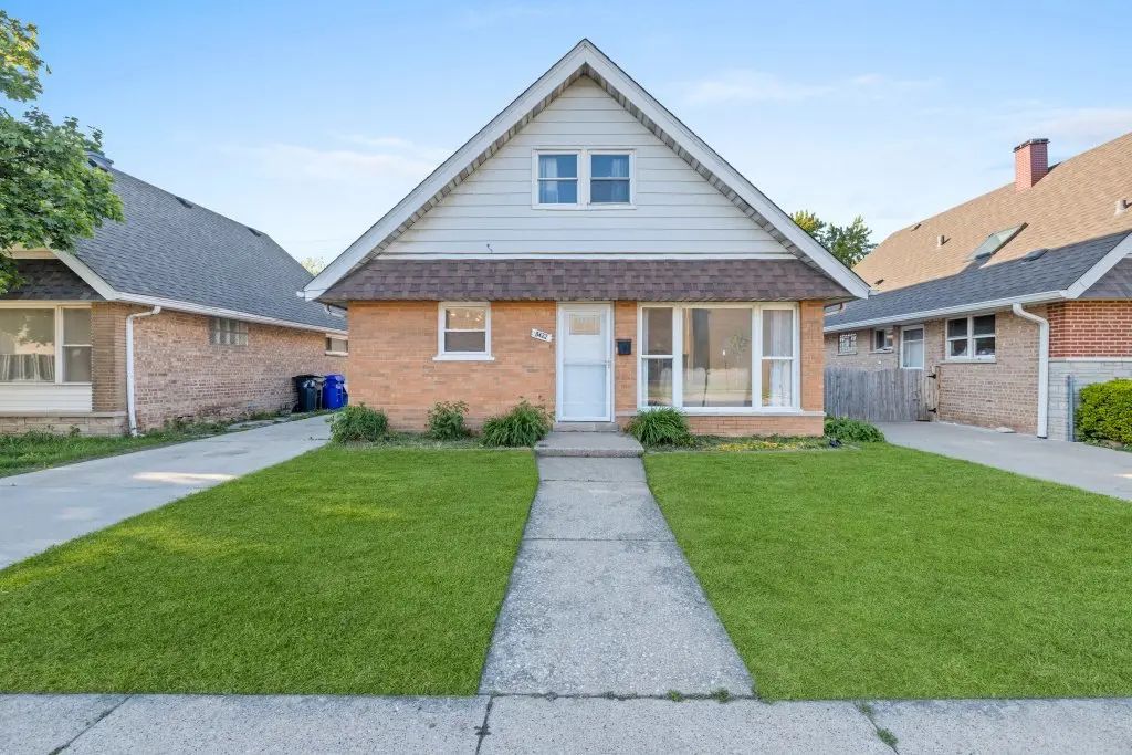 8422 W 45th Street, Lyons