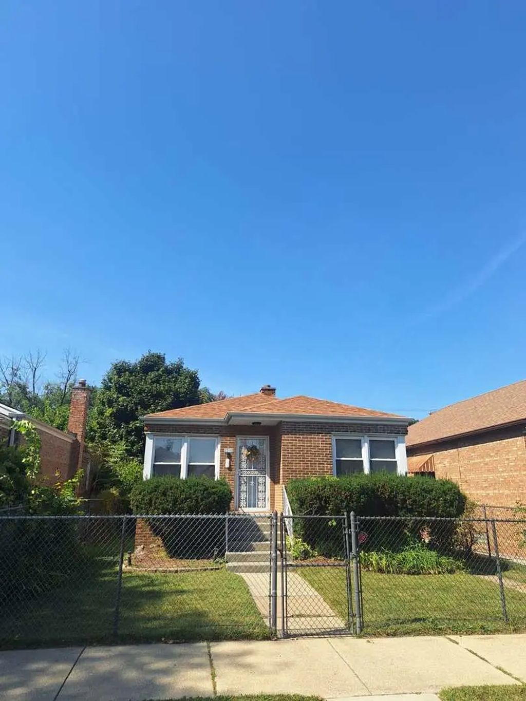 12142 S State Street, Chicago