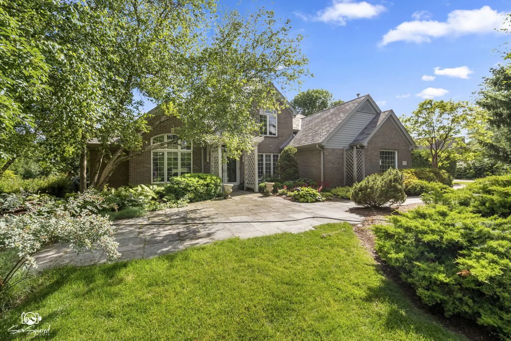 17649 S Richmond Road, Plainfield