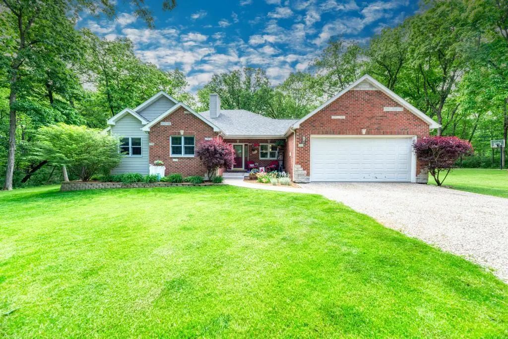 2560 N 2950th Road, Marseilles