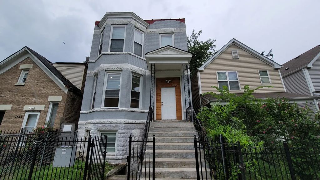 1430 S Harding Avenue, Chicago