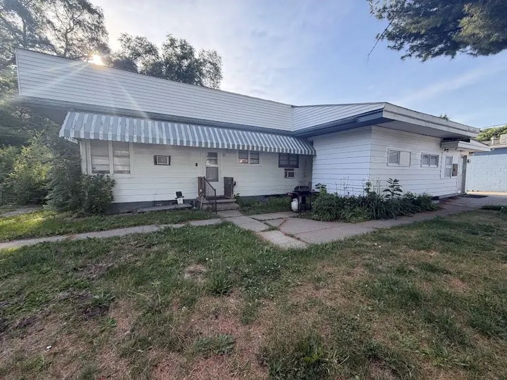 242 46th Street, Moline