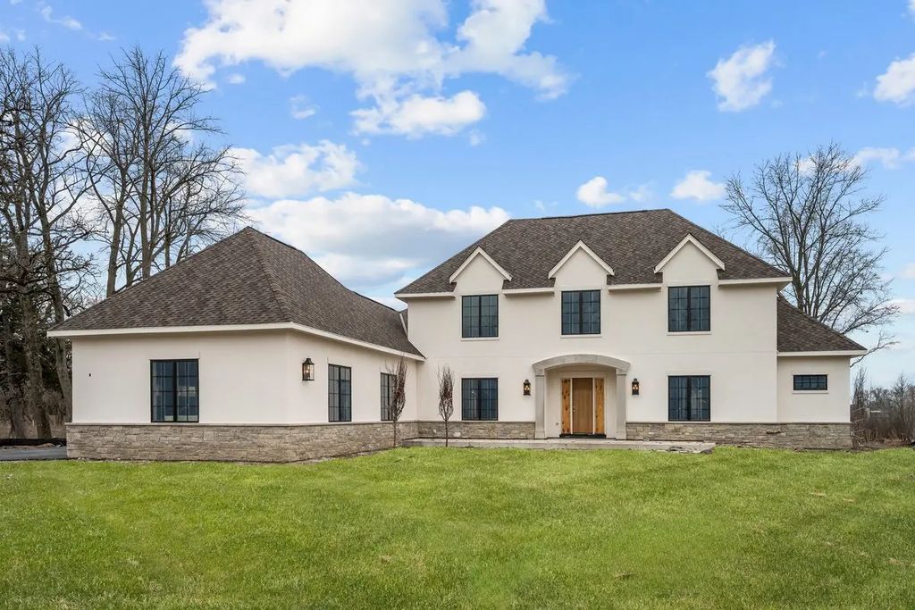 270 Majestic Oak Court, Lake Forest, 60045