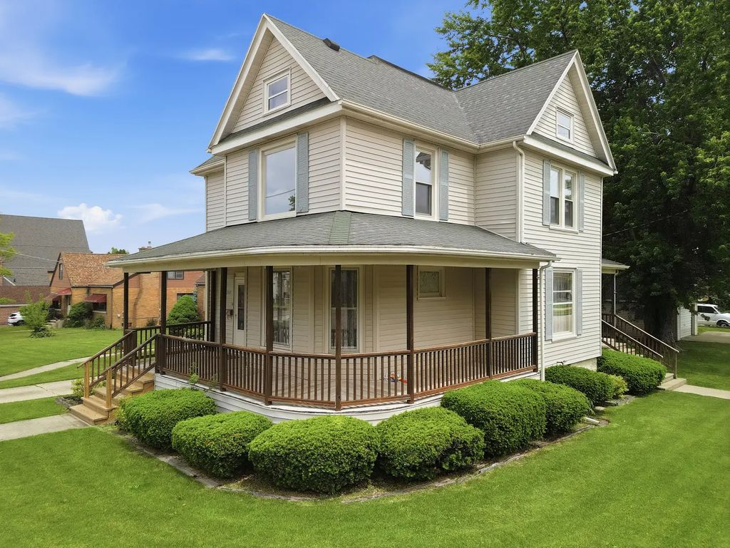 722 Highland Avenue, Dixon