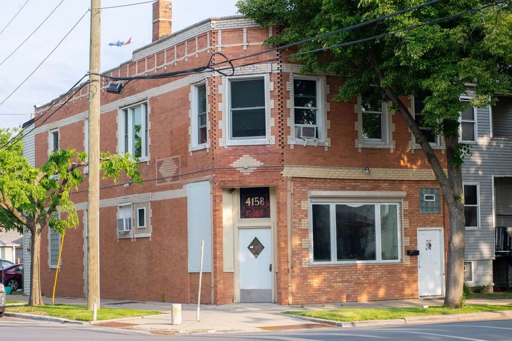 4158 S Campbell Avenue, Chicago