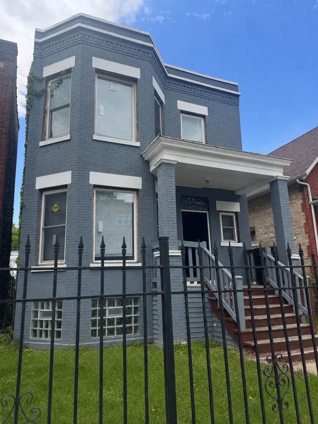 7324 S Blackstone Avenue, Chicago, 60619