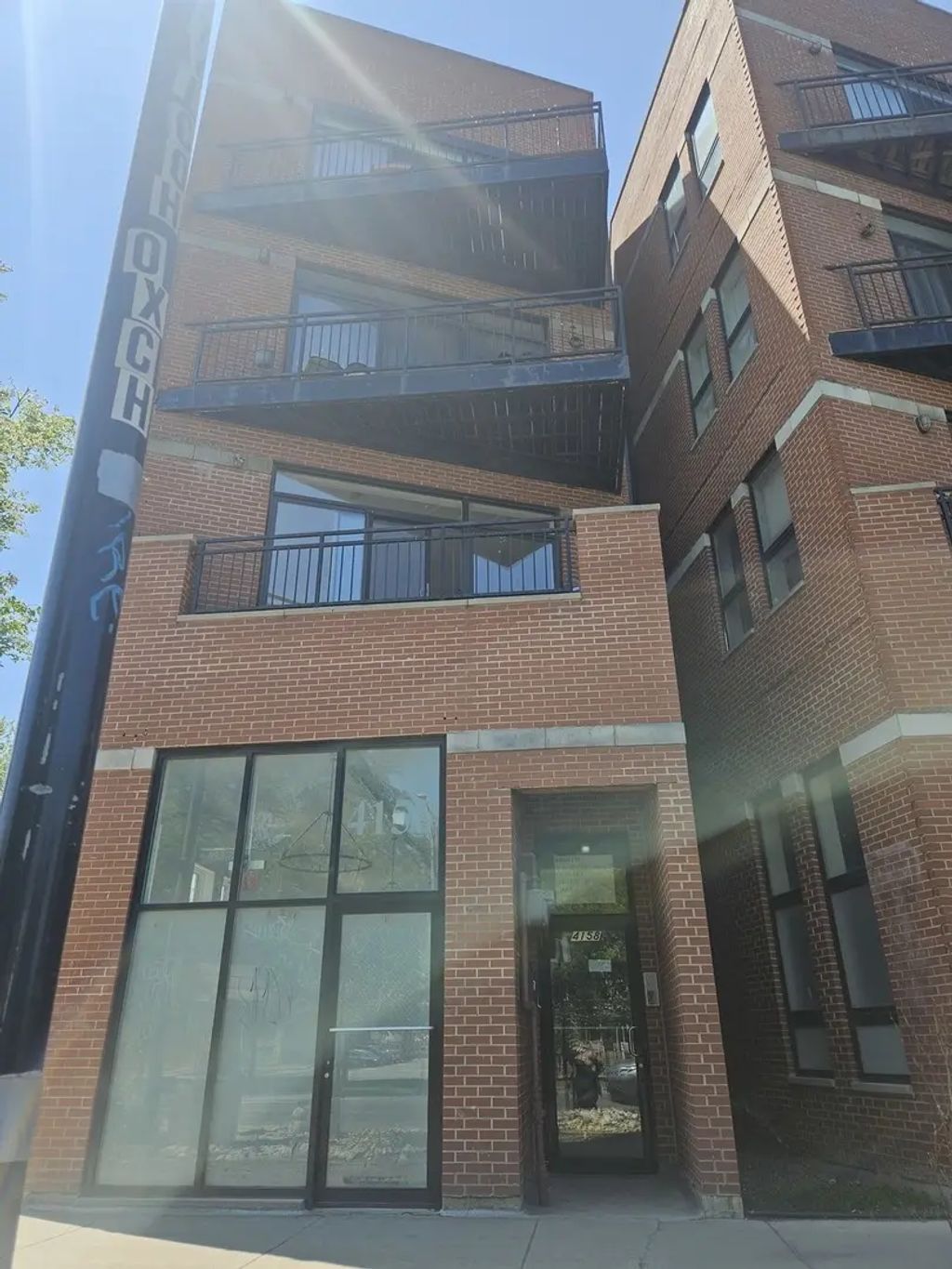 4156 S Western Avenue, Chicago
