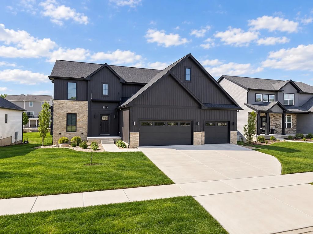 5013 Finlen Lane, Bloomington