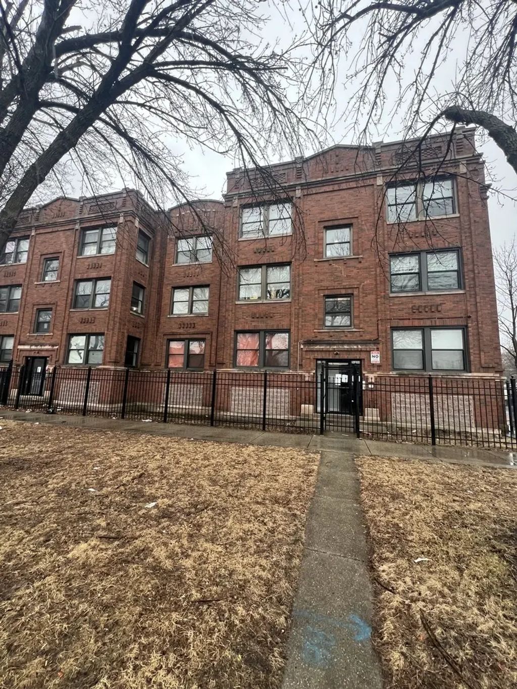 71 E 69th Street 2, Chicago