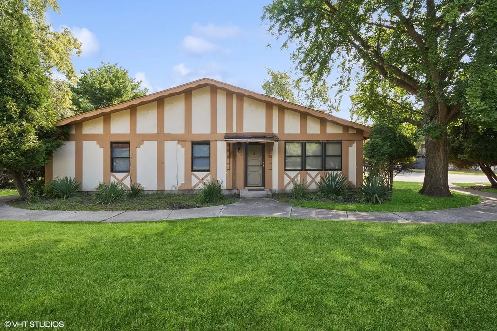 19128 S Pine Drive 19128, Country Club Hills