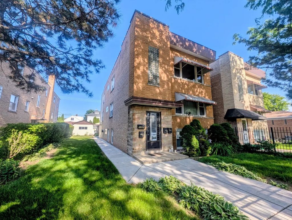 5355 N Central Avenue 2, Chicago, 60630