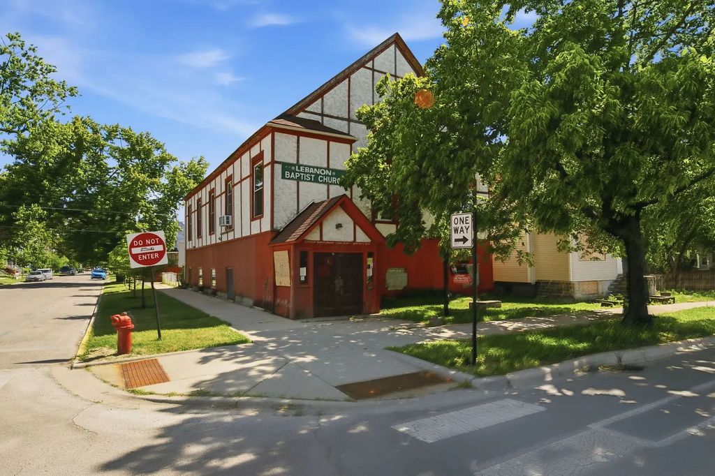 1501 W Marquette Road, Chicago, 60636