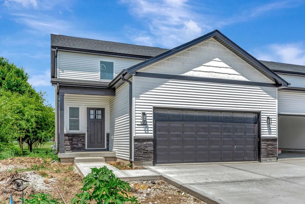 1317 Sioux Turn, Kankakee