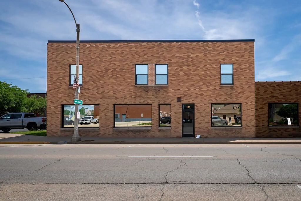 125 S Park Street, Streator