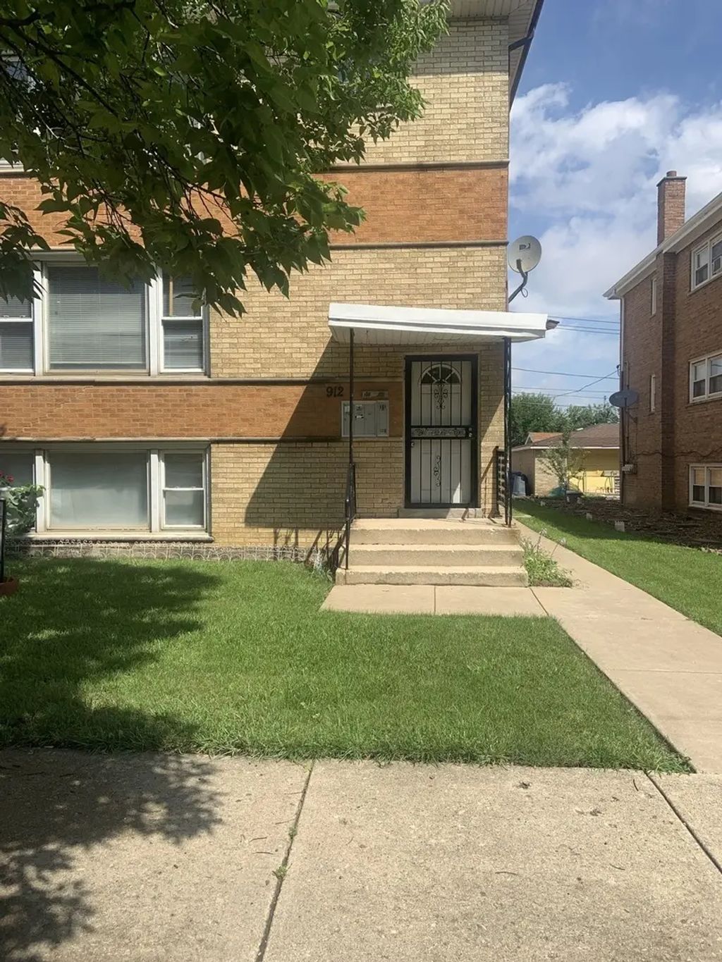 912 W 95th Street, Chicago