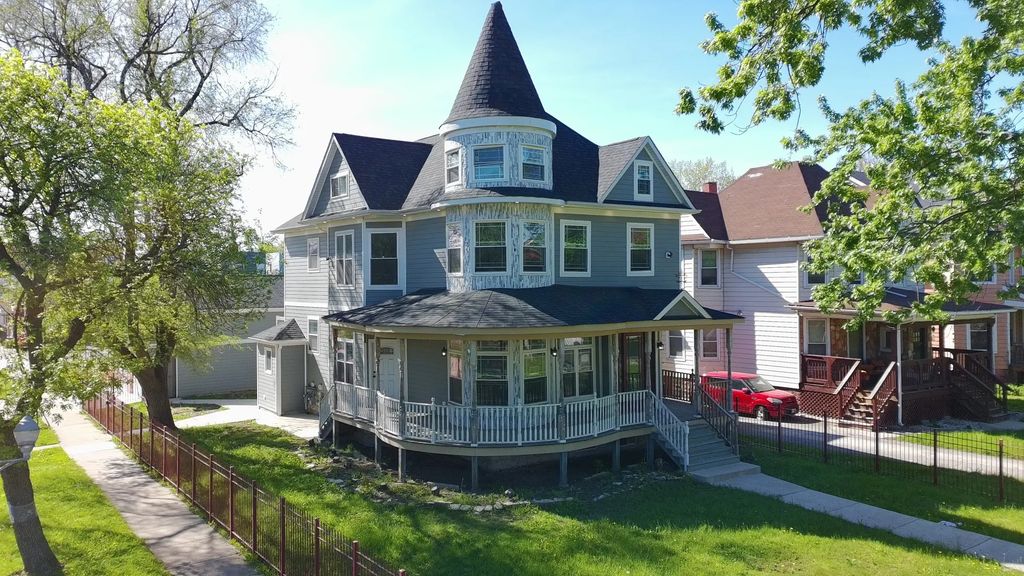 600 N Pine Avenue, Chicago, 60644