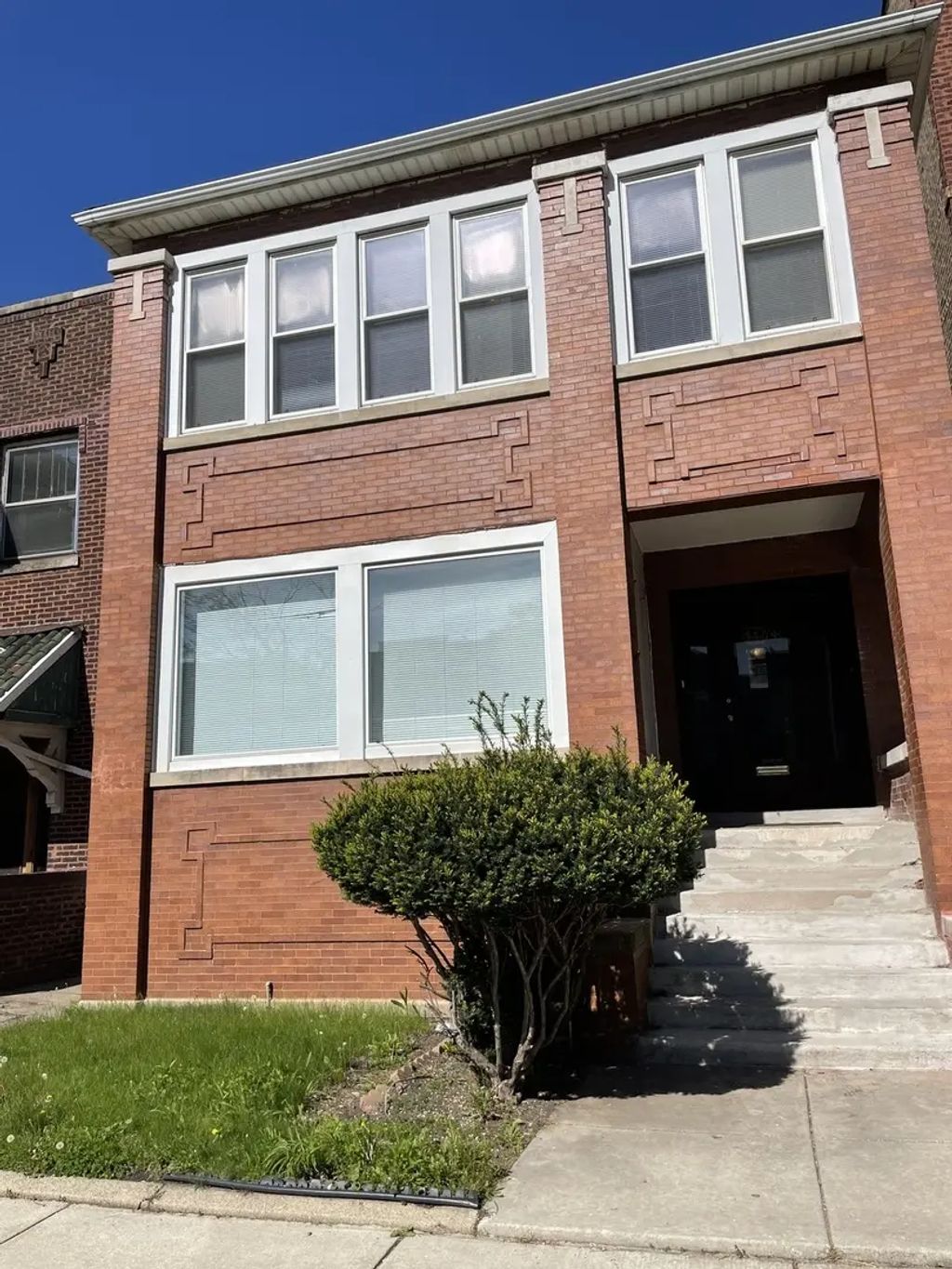 7704 S Carpenter Street, Chicago