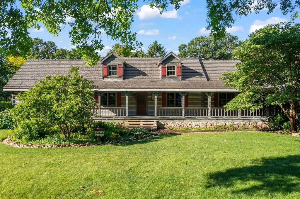 1655 Phillips Woods Lane, Urbana