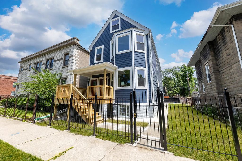 441 N Leclaire Avenue, Chicago, 60644