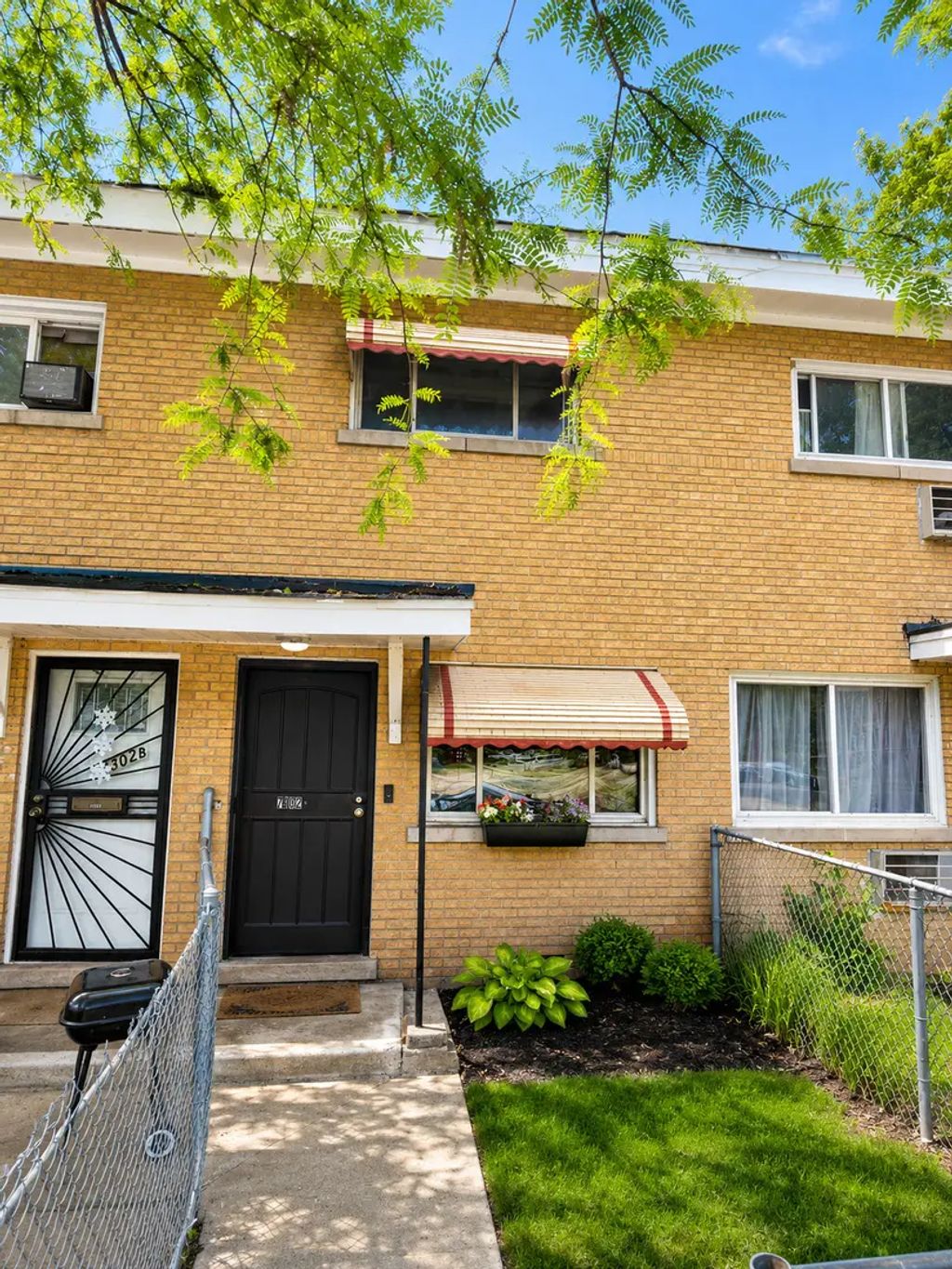 7302 S Dorchester Avenue A, Chicago