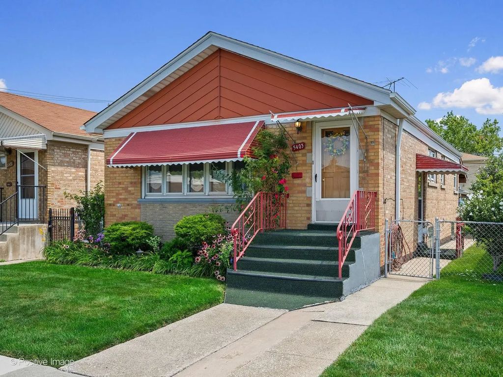 5403 S Lotus Avenue, Chicago