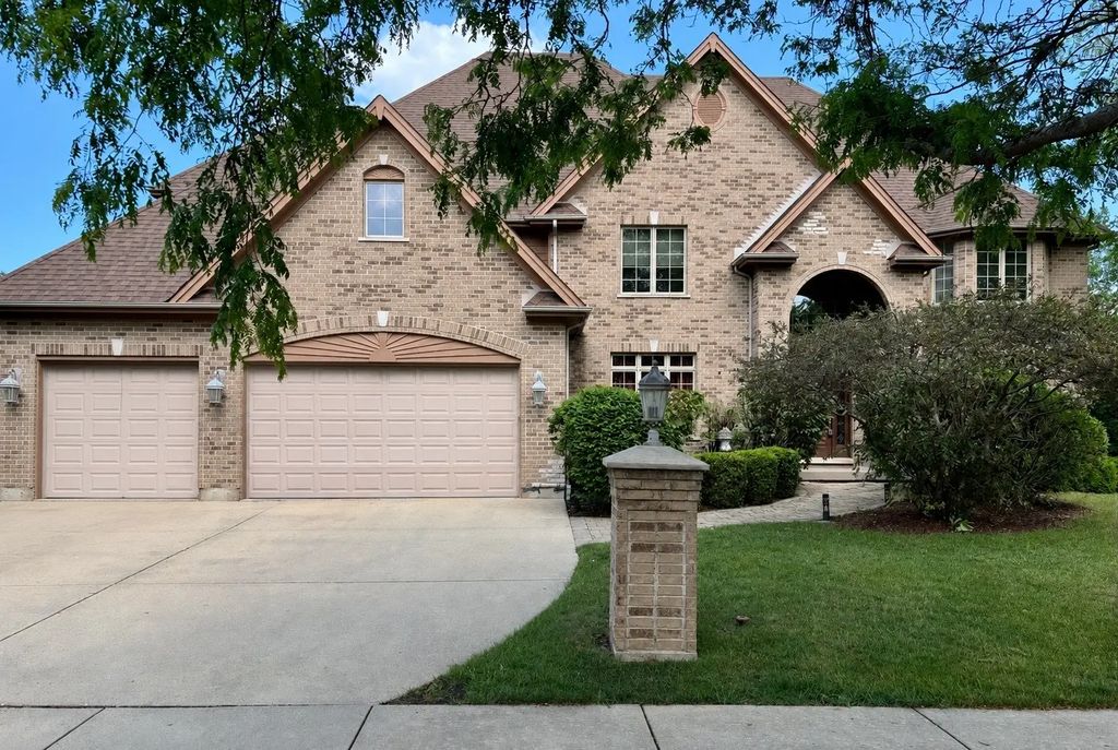 948 Lorie Lane, Lake Zurich