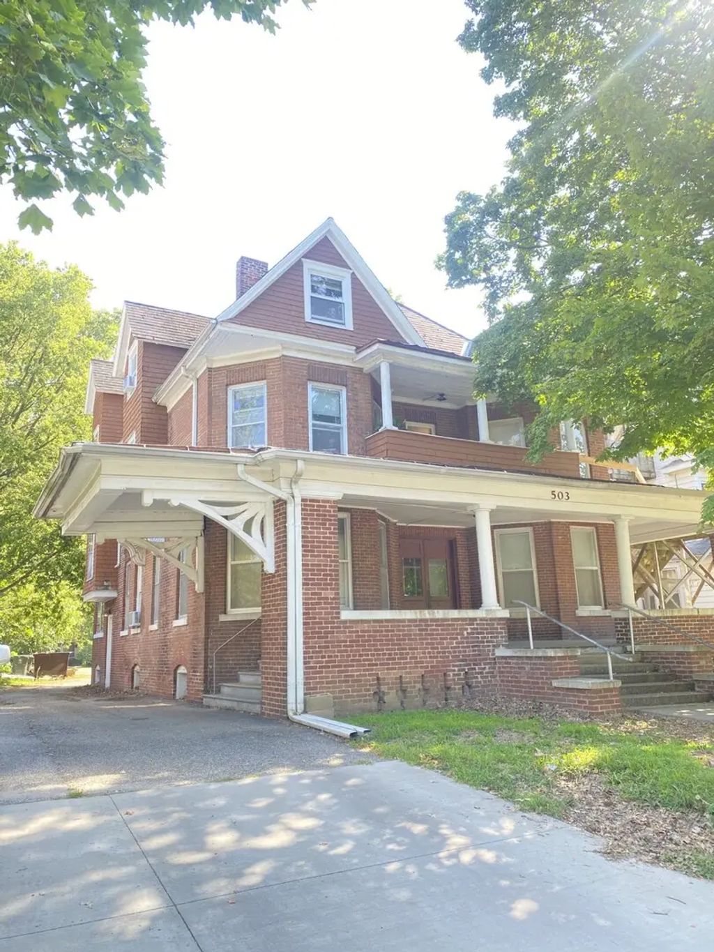 503 W Green Street, Urbana