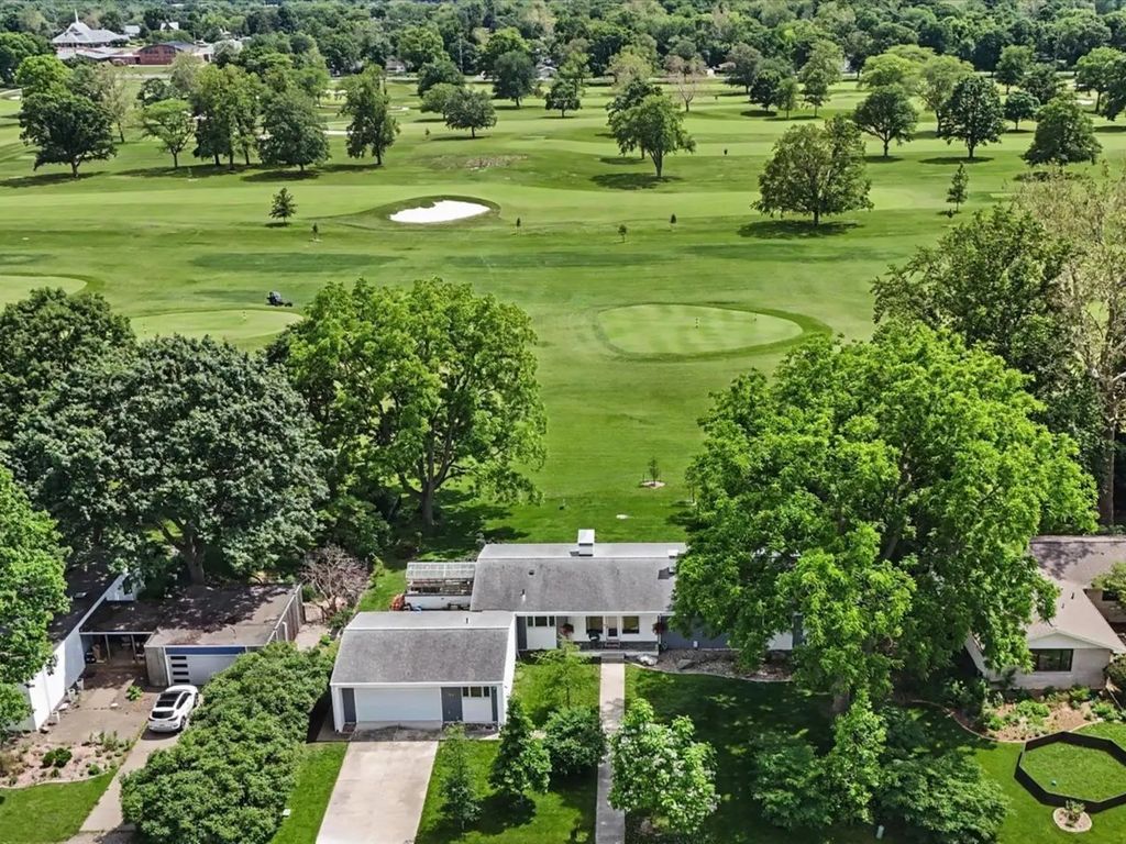 301 G H Baker Drive, Urbana