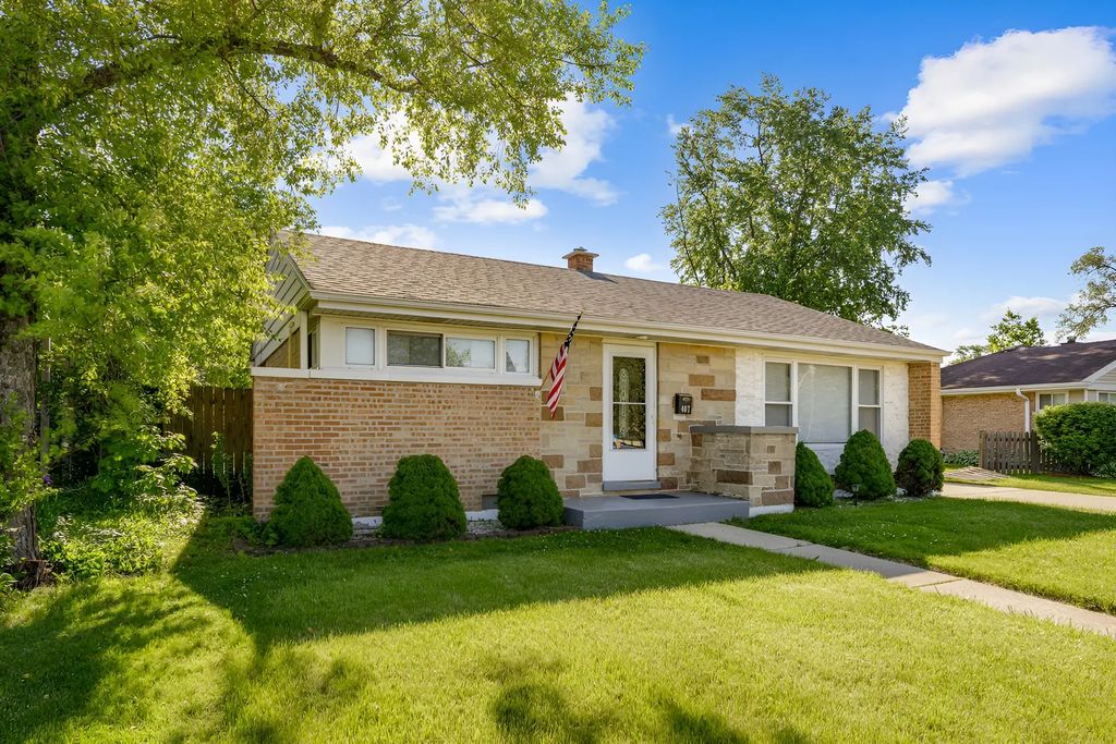 407 N West Avenue, Elmhurst