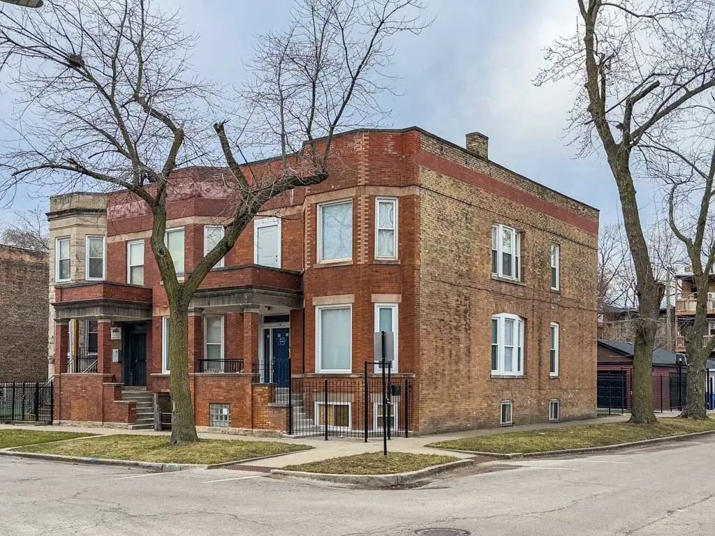 6500 S Rhodes Avenue 2, Chicago, 60637