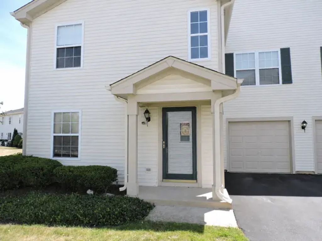 2480 Frost Drive, Aurora