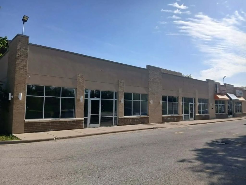 819 Ogden Avenue, Lisle