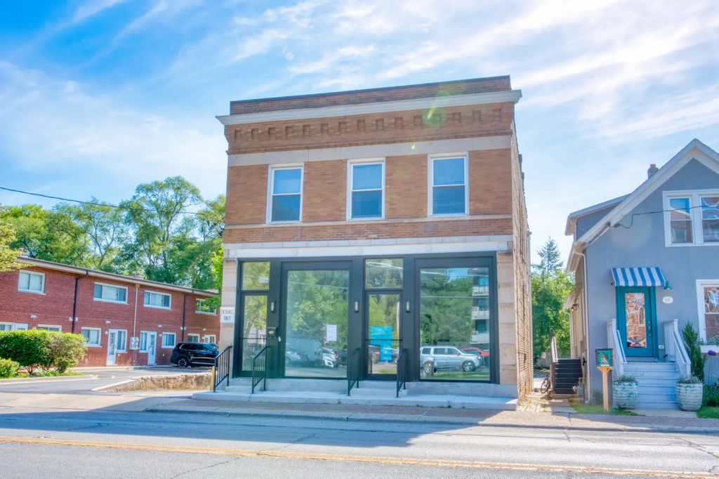 418 Ridge Road 1, Wilmette