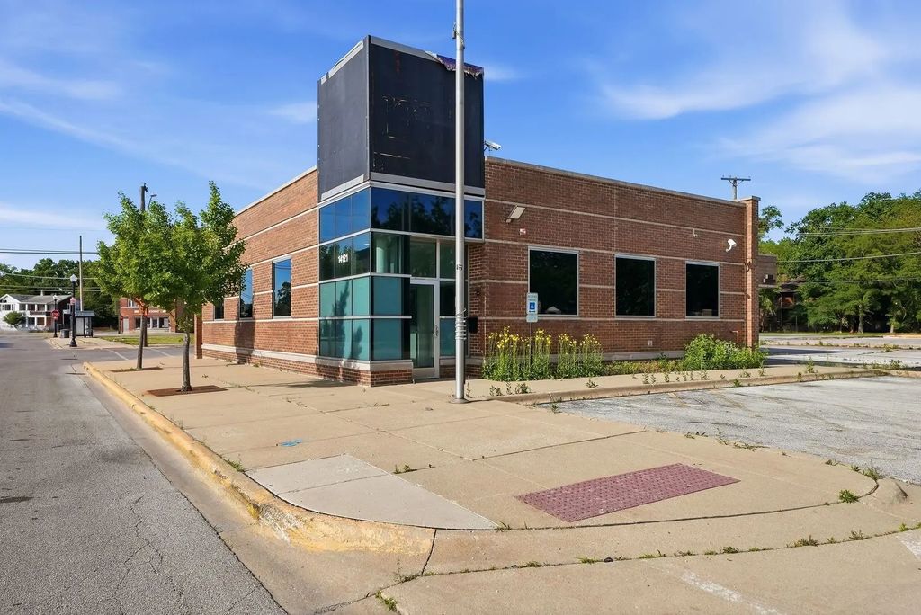 14121 Doctor Martin Luther King Jr. Drive, Dolton