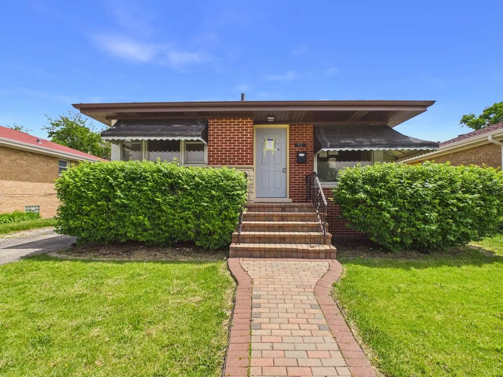 51 51st Avenue, Bellwood