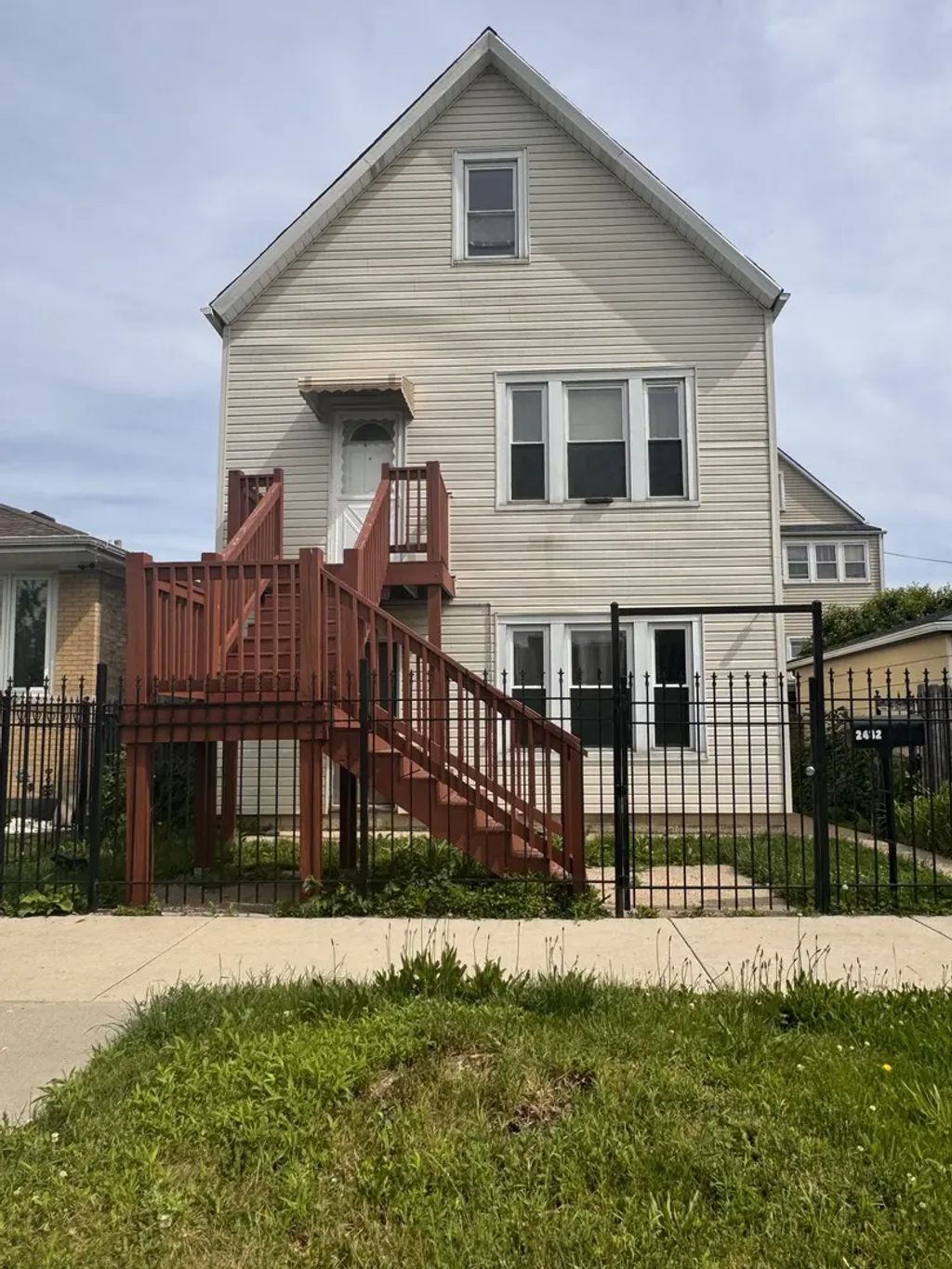 2432 W 48th Street, Chicago