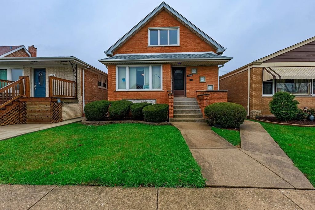 5530 S Merrimac Avenue, Chicago