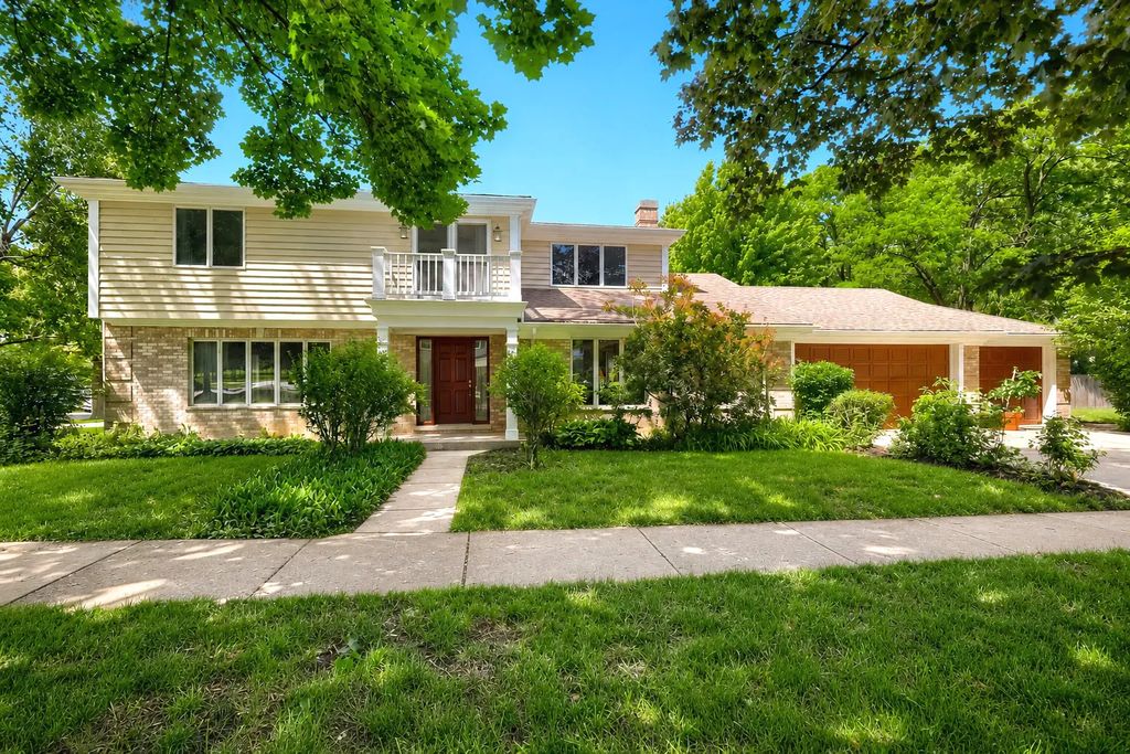 616 W Park Street, Arlington Heights