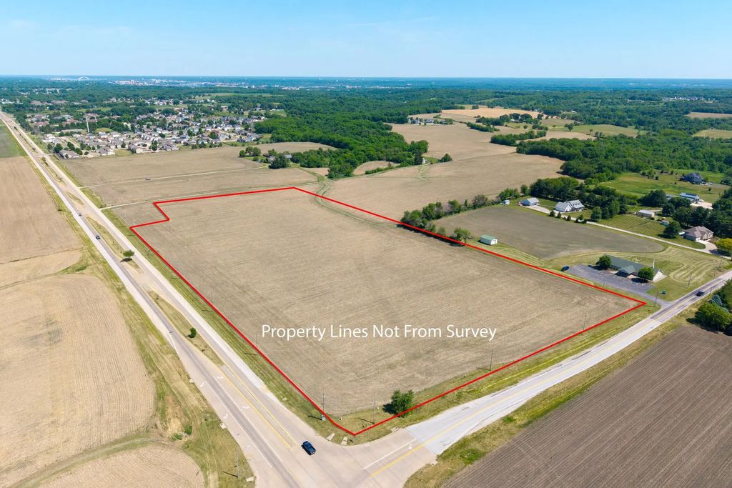17.88 Acres W Locust Street, Davenport