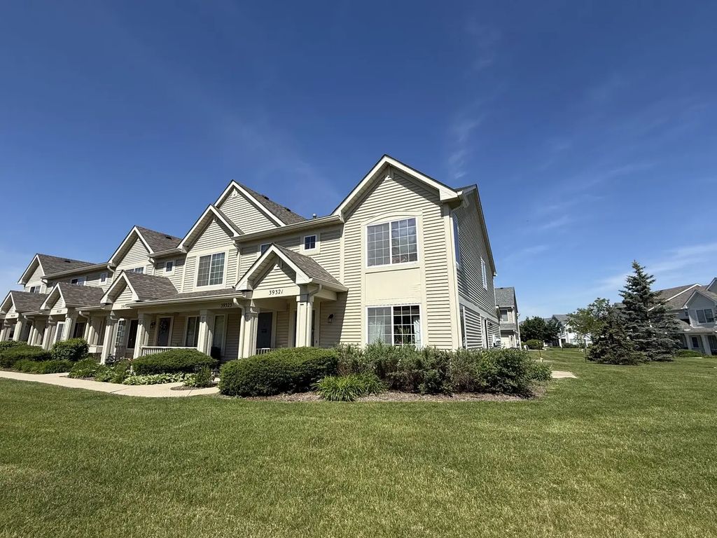 39321 N Melbourne Court, Beach Park