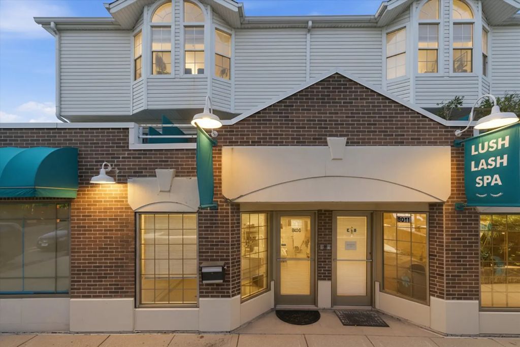 8009 Lincoln Avenue, Skokie