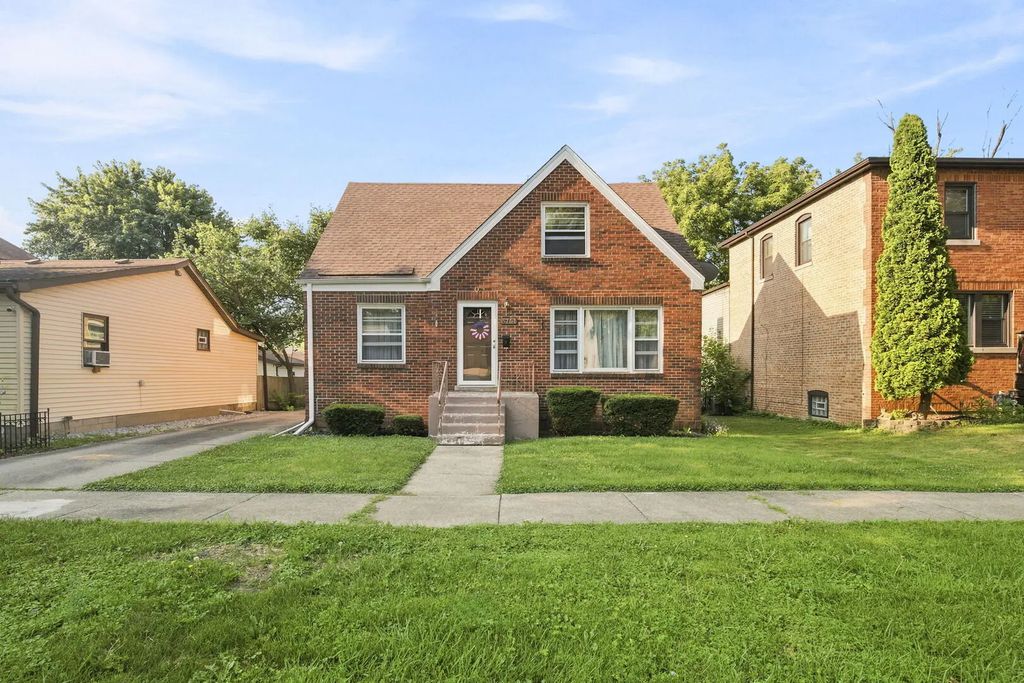3761 215th Street, Matteson