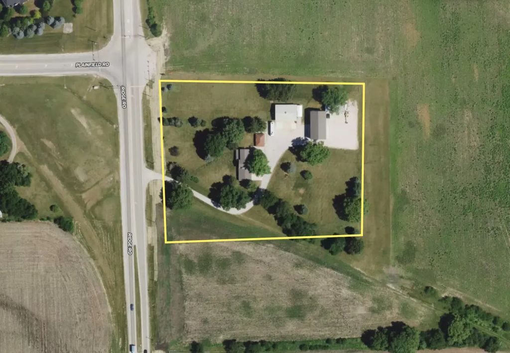 6398 Ridge Road, Oswego