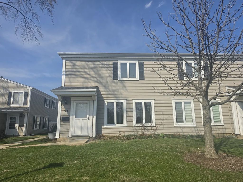 726 E Old Willow Road 104c, Prospect Heights