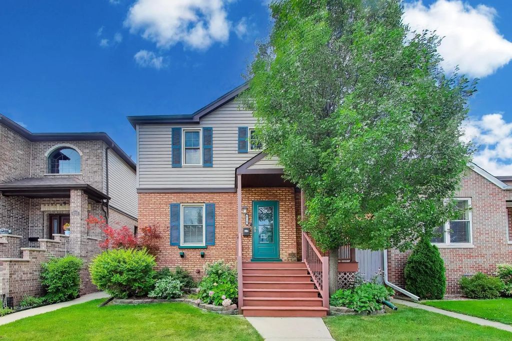 6725 W Albion Avenue, Chicago, 60631