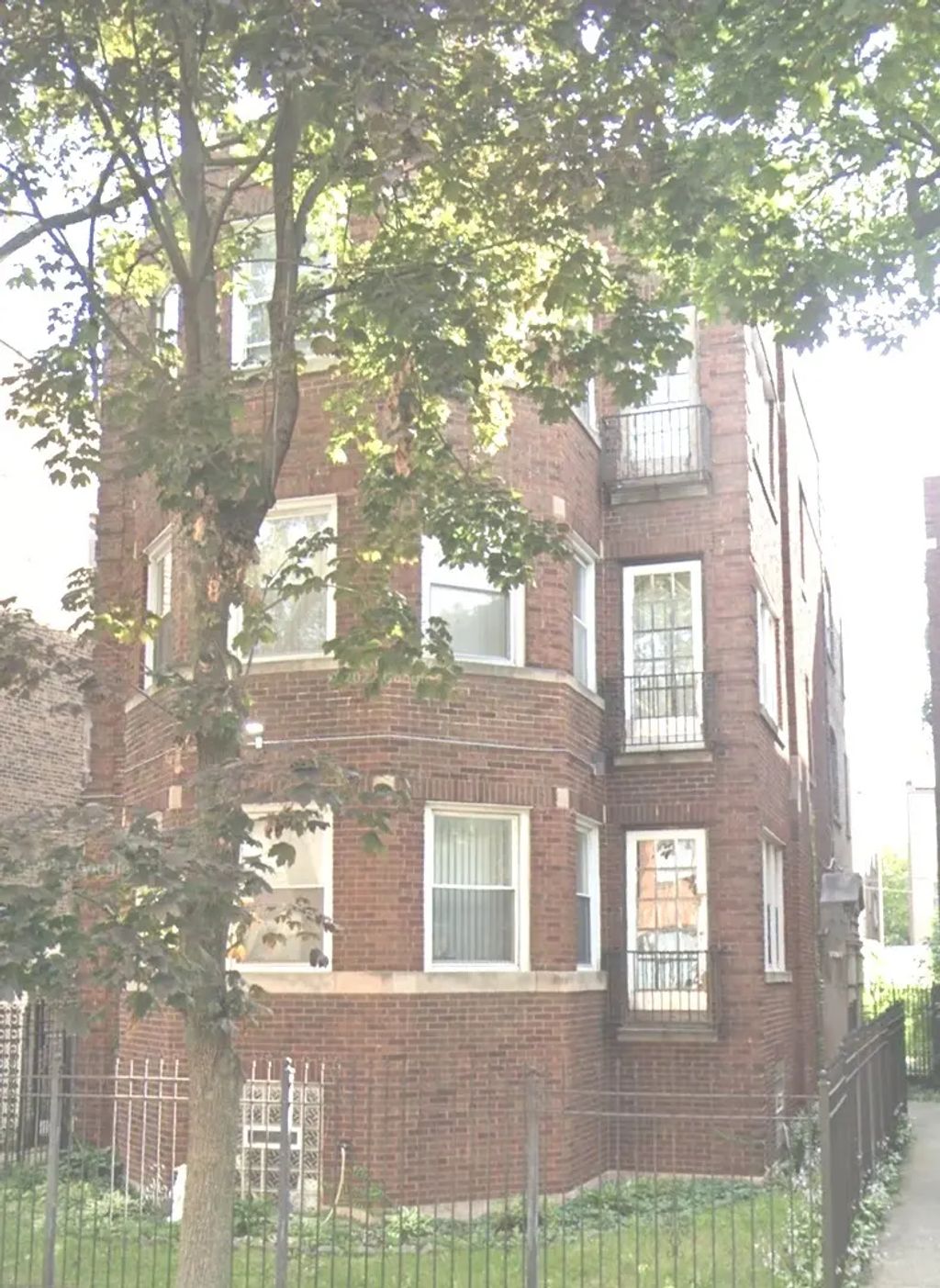 8017 S Maryland Avenue, Chicago, 60619