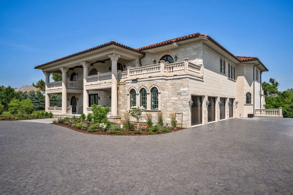 6413 S County Line Road, Burr Ridge