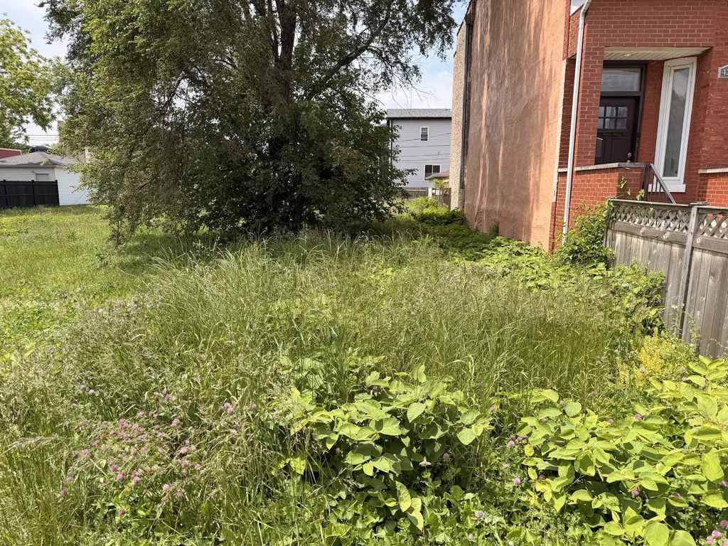 4240 S Saint Lawrence Avenue, Chicago, 60653